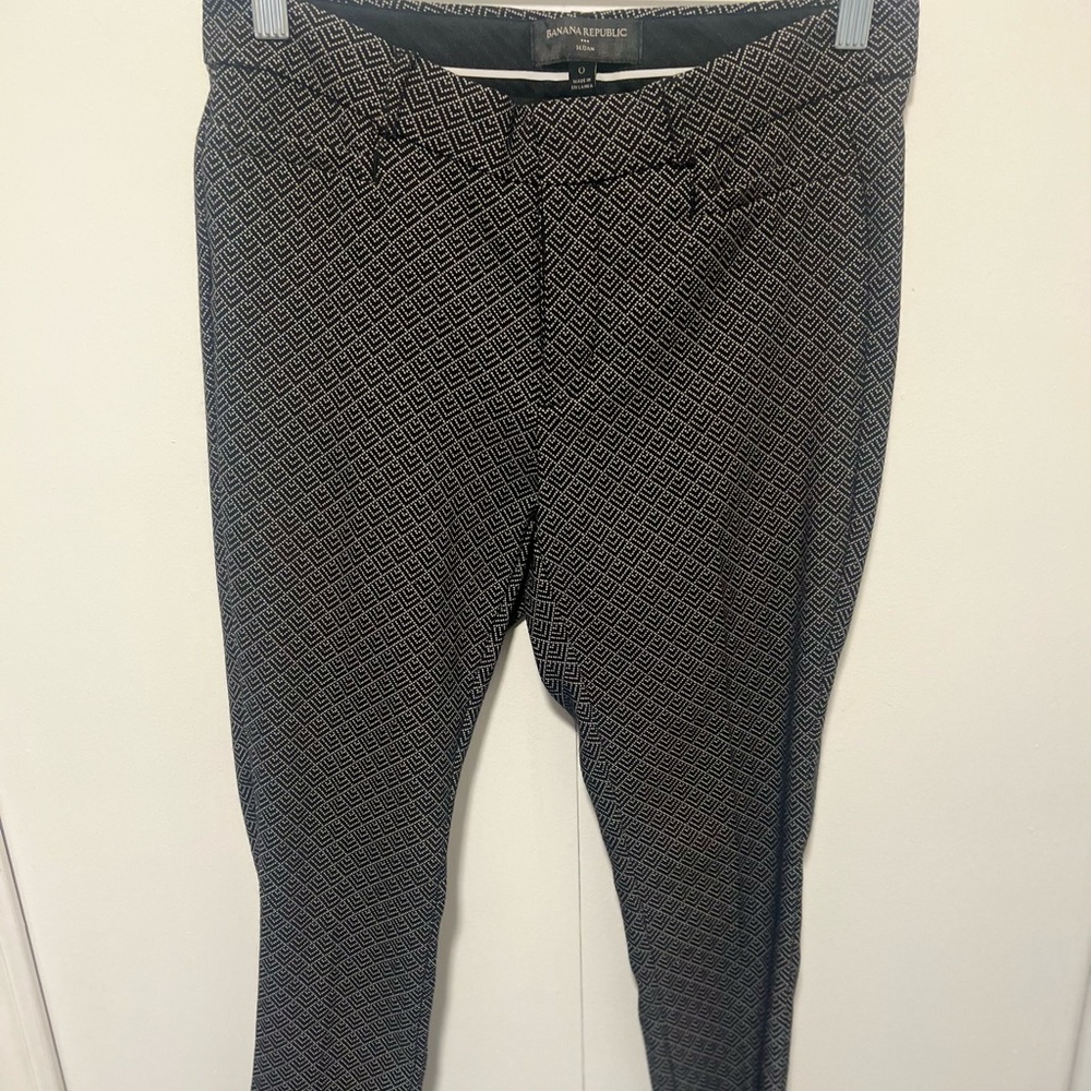 Banana Republic Pants Size 0, style is Sloan